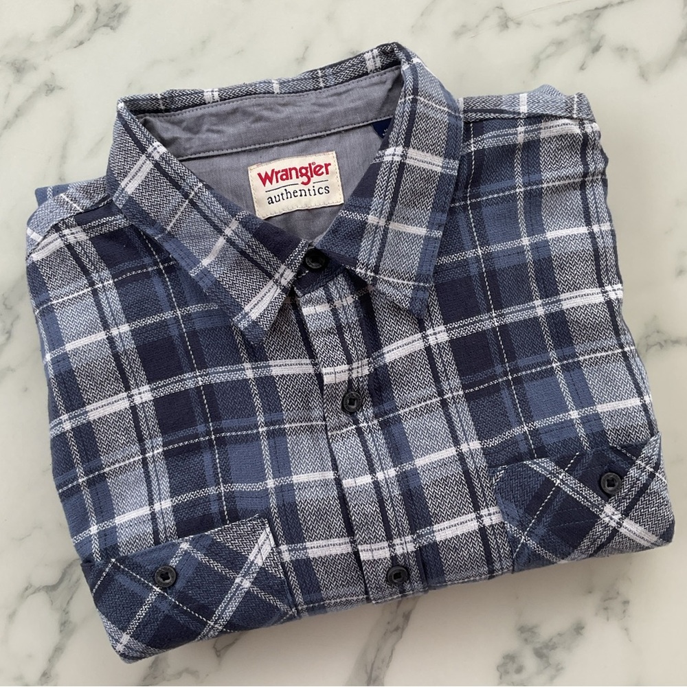 Wrangler Men’s Flannel Button Down Size XL
